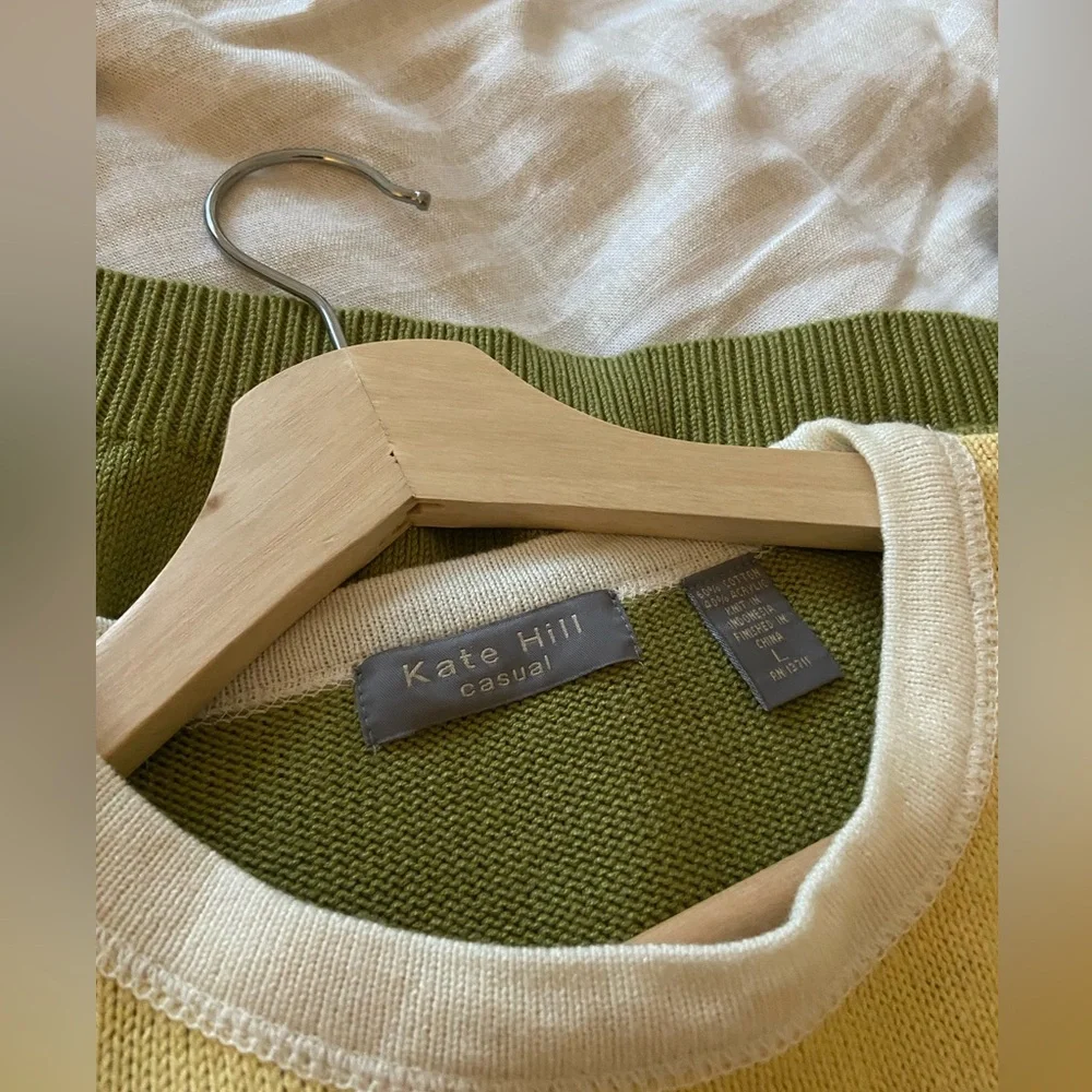 NWT Kate Hill, color block, crew neck sweater - Picture 5 of 6